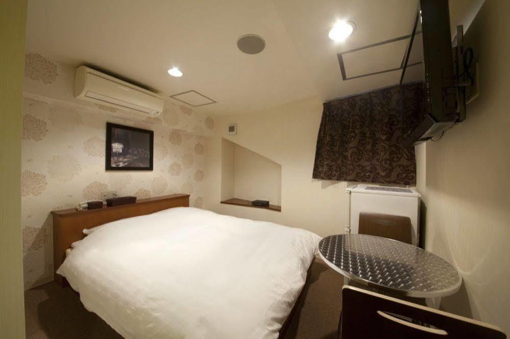 Hotel The G Osaka Exterior photo